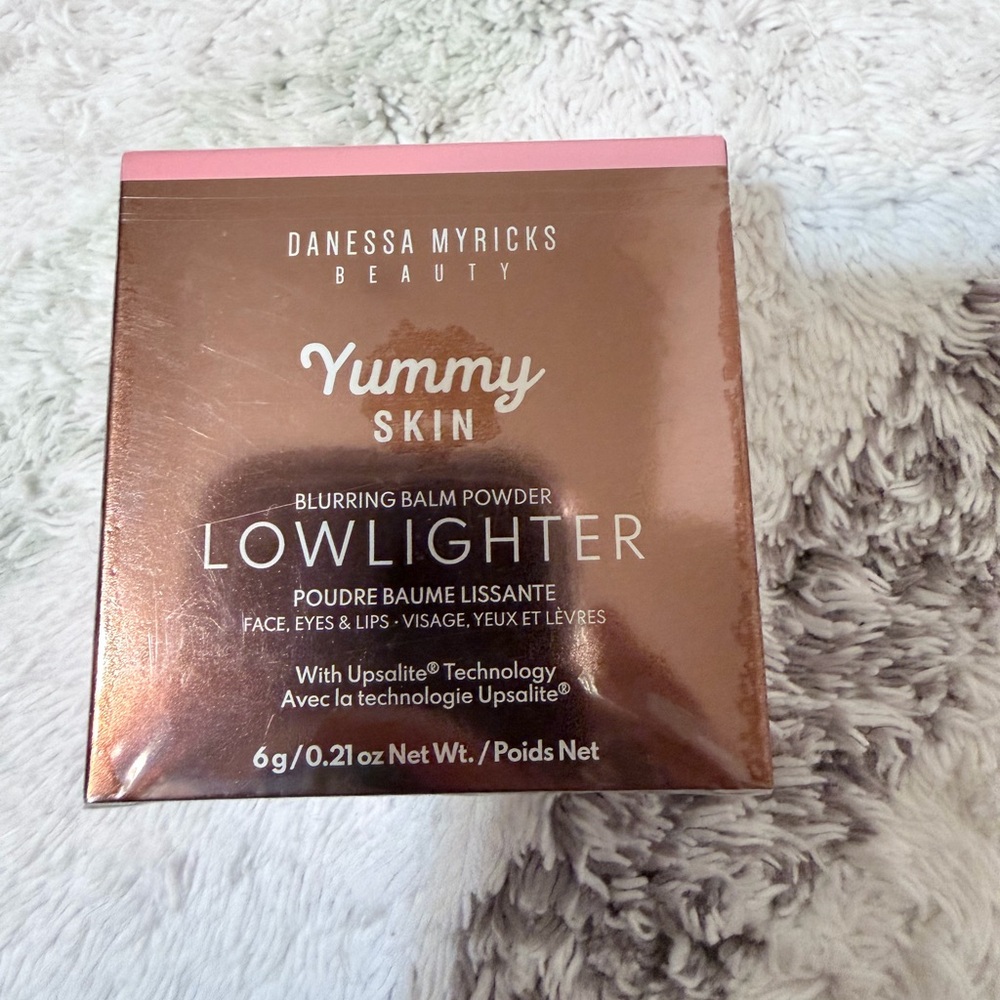 Danessa Myricks Beauty Yummy Skin Lowlighter - unbothered